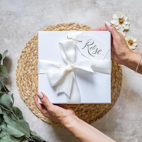 مجموعة صندوق اقتراح Ellen J Creations Matron of Honor لهدايا Matron of Honor مع الملحقات، صندوق اقتراح وصيفة العروس، صندوق Matron of Honor مقاس 8 بوصة × 8 بوصة × 3.5 - الهدايا غير متضمنة in Saudi Arabia