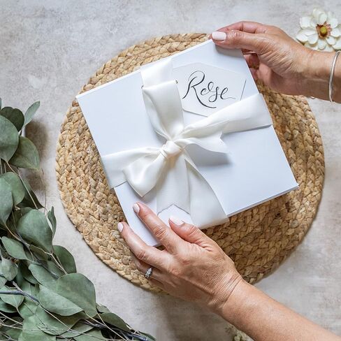مجموعة صندوق اقتراح Ellen J Creations Matron of Honor لهدايا Matron of Honor مع الملحقات، صندوق اقتراح وصيفة العروس، صندوق Matron of Honor مقاس 8 بوصة × 8 بوصة × 3.5 - الهدايا غير متضمنة in Saudi Arabia