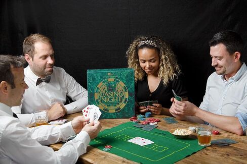 مجموعة ألعاب Talking Tables Casino Night - لعب البوكر، والبلاك جاك، والروليت - مجموعة قمار للبالغين، هدايا له - تحتوي على حصيرة ألعاب، ورقائق، وأموال لعب، وكرات، وأوراق لعب (Host-Casino-V2) in Saudi Arabia
