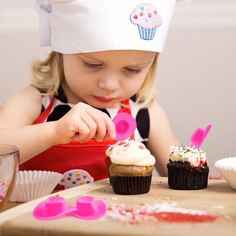 40 قطعة من قبعة رعاة البقر الغربية الصغيرة، قبعة راعية البقر البلاستيكية مصغرة لطيفة، اكسسوارات تزيين الحفلات لبيت الدمى واللعب in Kuwait