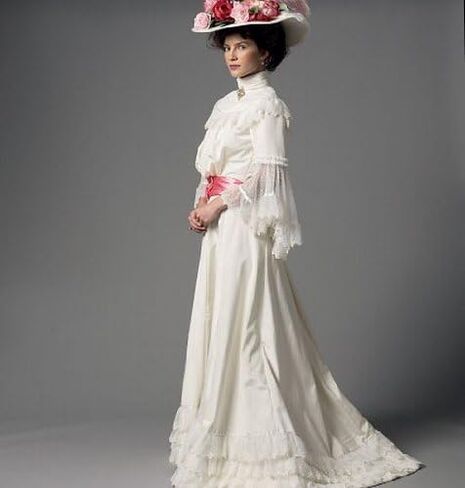 أنماط BUTTERICK b5970 Misses "التوب وحياكة طوق استشفافي بحجم ، F5 (16 – 18 – 20 – 22 – 24) in Saudi Arabia