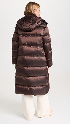 Varley Women's Payton Puffer Coat in Saudi Arabia