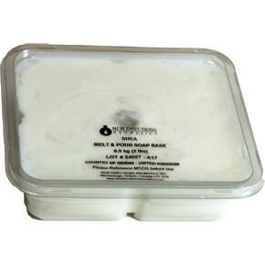 Stephenson Shea Melt & Pour Soap Base, 2 lb in Saudi Arabia