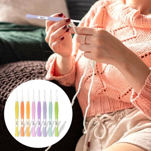 مجموعة خطافات كروشيه مضمنة من 8 قطع، خطافات كروشيه بمقبض ناعم مريح، خطاف كروشيه غير قابل للانزلاق، مجموعة ابر كروشيه للمبتدئين في الكروشيه، ابر كروشيه عميقة لخيوط الغزل 2.5 ملم - 6.0 ملم (C-J) in Kuwait