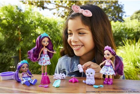 Enchantimals Family Toy Set, Ottavia Otter Doll (6-in) with Little Sibling Dolls (4-in) and 3 Otter Animal Figures, Great Gift for Kids Ages 3 and Up in Kuwait