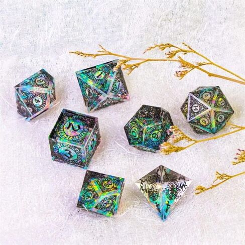 مجموعة نرد حادة DND من معالج الرون القديم الشفاف مع صندوق نرد جلدي | للأبراج المحصنة والتنينات، D&D، الحافة الحادة، نرد الراتنج متعدد السطوح D20، هدايا الزنزانات والتنينات، الملحقات in Kuwait