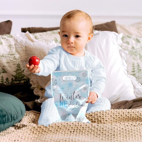 اكياس هدايا شتوية - 100 قطعة من اكياس البلاستيك (لون ازرق شتوي) in Kuwait