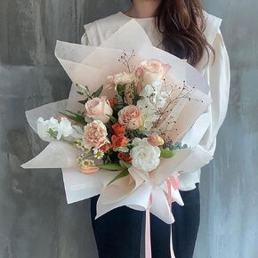 XIAOHONG 50 Sheets Korean Cotton Wrapping Flower Paper Non-Woven Floral Wrapping Paper Florist Supplies Waterproof Flower Bouquet Wrapping Paper Floral Supplies for Fresh Flowers (Pink)