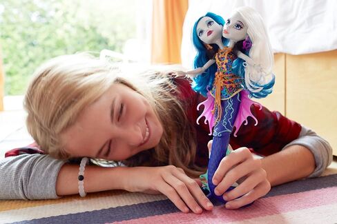 Monster High Great Scarrier Reef Peri & Pearl Serpintine Doll in Saudi Arabia