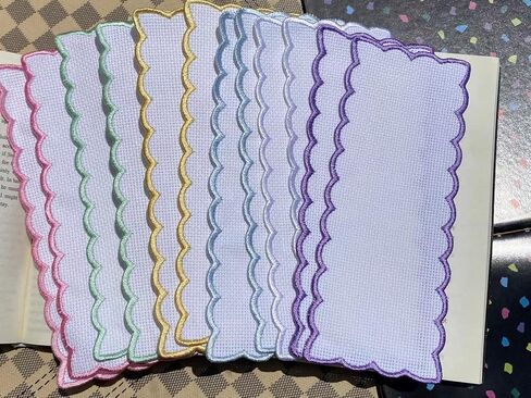 12 قطعة من علامات مرجعية مطرزة ملونة للحياكة المتقاطعة للحرف اليدوية، علامات كتاب من قماش ايدا بحواف متقاطعة فارغة للغرز المتقاطعة in Kuwait