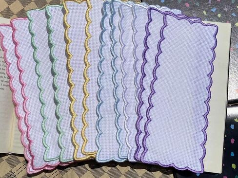 12 قطعة من علامات مرجعية مطرزة ملونة للحياكة المتقاطعة للحرف اليدوية، علامات كتاب من قماش ايدا بحواف متقاطعة فارغة للغرز المتقاطعة in Kuwait