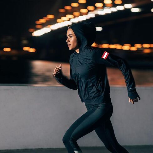 GYGYL قطعتان من رقعة الأمان العاكسة للضوء، رقعات أمان مثبتة بخطاف وحلقة للرياضيين الليليين، والعمال، والمتنزهين، وسترة الكلاب، وشرطة إنقاذ رجال الإطفاء - أخضر in Kuwait