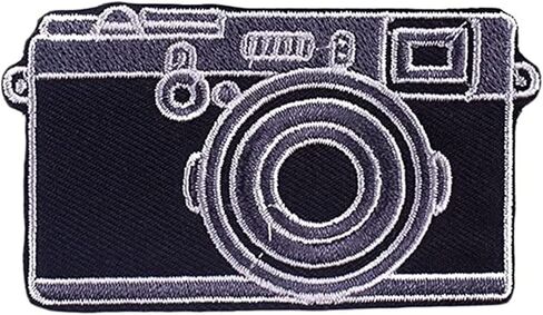شارة مطرزة انيقة بتصميم كاميرا سوداء عتيقة، رقع كاميرا سوداء لطيفة، رقع كرتونية يمكن كيها او خياطتها على شارة زينة مطرزة لتزيين شنط الظهر والجينز والجاكيتات والتيشيرتات والملابس in Kuwait