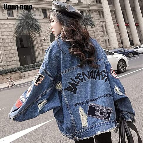 شارة مطرزة انيقة بتصميم كاميرا سوداء عتيقة، رقع كاميرا سوداء لطيفة، رقع كرتونية يمكن كيها او خياطتها على شارة زينة مطرزة لتزيين شنط الظهر والجينز والجاكيتات والتيشيرتات والملابس in Kuwait