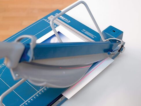 ممتاز dahle guillotine trimmers ، 14 – 1/8 " – 27. 5 " أطوال قطع ، مقاس 35 – 40 مكونة من قطعة واحدة capacities ، self-sharpening الشفرة التلقائي ، المشبك ، W/السلامة للتوهج, Blue, Gray in Kuwait