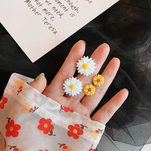 1PCS Flower Polymer Clay Molds Miniature Silicone Daisy Polymer Clay Molds for DIY Craft Jewelry Making Mini Clay Molds for Polymer Clay Earrings Decoration in Saudi Arabia