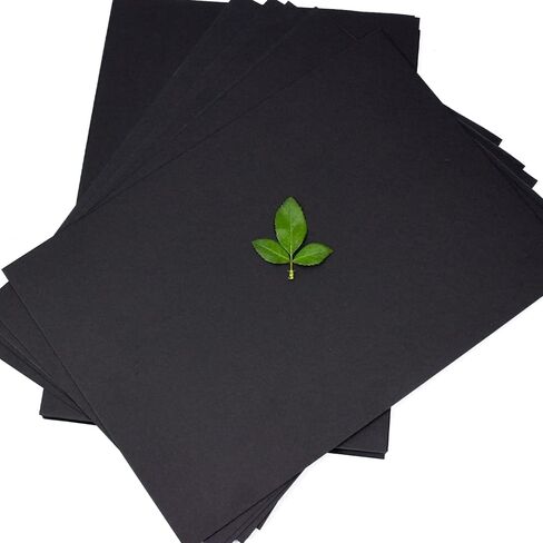 30 ورقة من الورق المقوى الاسود 8.5 انش × 11 انش in Kuwait