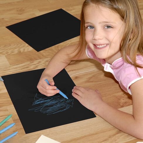 30 ورقة من الورق المقوى الاسود 8.5 انش × 11 انش in Kuwait