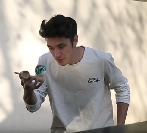 Sweets Kendamas Grain Split 2.0 Prime Kendama, Premium Skill Toy, Extra String Accessory Gift Bundle (Veggie) in Kuwait