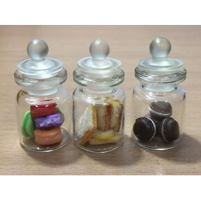 3 قطع مصغّرة من كعكة الكعك والأطعمة في زجاجة زجاجية شفافة صغيرة من الفاكهة #MF011 in Kuwait