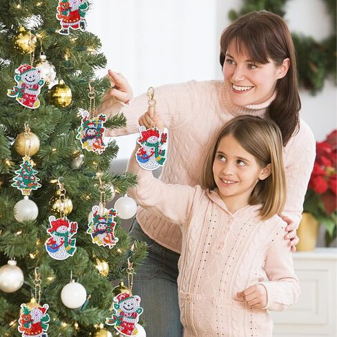 سلاسل المفاتيح اللوحة الماس عيد الميلاد، 5D DIY الماس اللوحة عدة، سانتا كلوز ثلج الماس اللوحة مجموعات، زخرفة اللوحة الماس، حلية قلادة حجر الراين، الماس اللوحة حلقة رئيسية in Kuwait