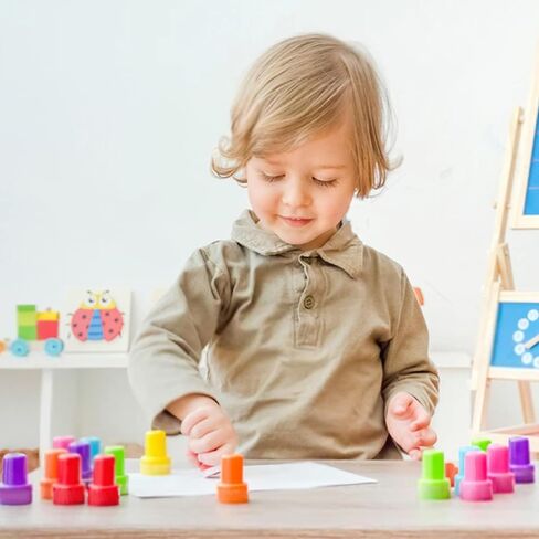 30 قطعة من طوابع الفضاء المفضلة للأطفال، لوازم حفلات أعياد الميلاد بطابع الفضاء الخارجي، جوائز مكافآت الفصل الدراسي، حشوات حقيبة بيناتا لحشو الهدايا لعيد ميلاد جالاكسي الفضائي in Kuwait