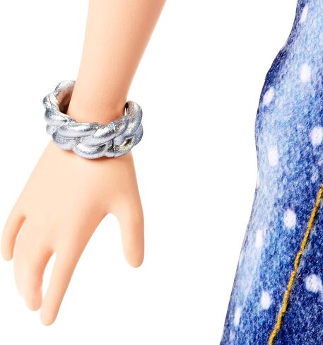 Barbie Fashionistas Doll #124 in Saudi Arabia