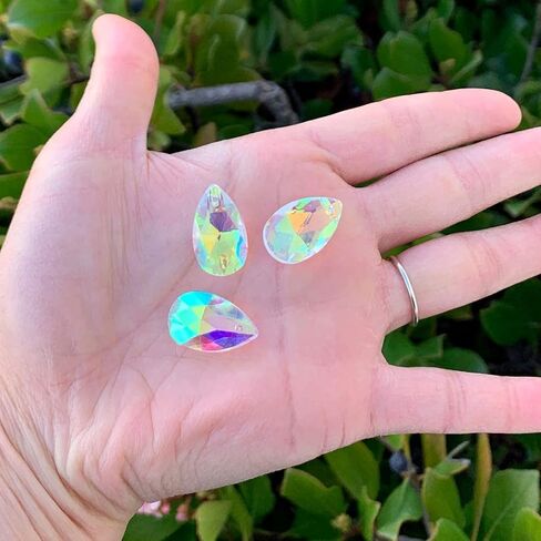 20 قطعة قلادة ثريا كريستالية على شكل كمثرى تشيكية من Suncatcher 22 مم (0.87 بوصة) خرز قطرة جوهرة الميلاد باللون الأزرق الفاتح لصنع المجوهرات CCE-14 in Kuwait