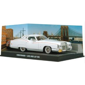 جيمس بوند - كاديلاك كورفورادو 1/43 (لايف اند ليت داي) in Kuwait
