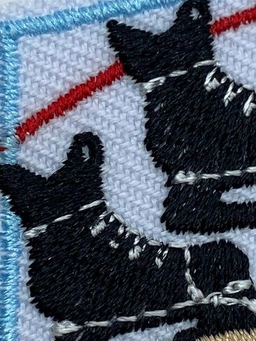 رقع هوكي 2 قطعة من بوهاقة - رقع رياضية مطرزة رائعة - يمكن كيها / خياطتها in Kuwait