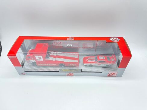 اجهزة ام 2 سيارة هولرز 1966 دودج L600 COE & 1969 تشارجر دايتونا هيمي بمقياس 1:64 TW12 21-12 احمر فضي من ام 2 قابلة للتجميع 1 من 7400 in Kuwait