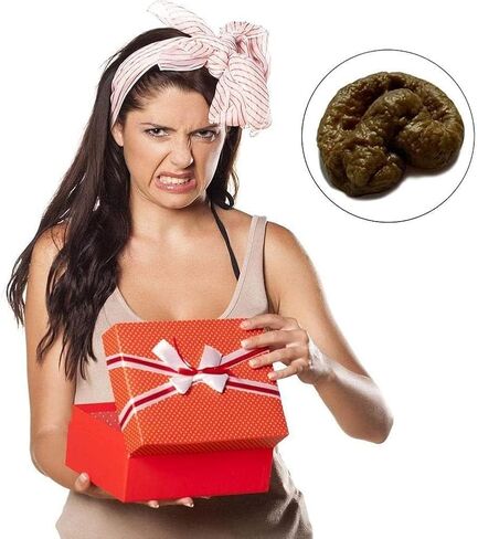 لعبة بوبي مزيفة، أنبوب مزيف بني حقيقي، ألعاب أنبوب مزيفة عائمة مبتكرة لعيد كذبة ابريل، هدية مثالية للمقالب in Kuwait
