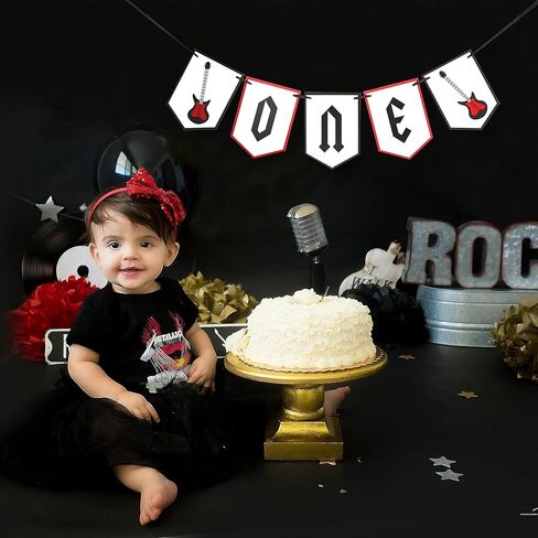 لافتة كرسي مرتفع من One Rocks - زينة عيد الميلاد الأول من Rock N Roll، لافتة كرسي مرتفع على شكل جيتار، عيد ميلاد Rock N Roll الأول، ديكور حفل عيد الميلاد الأول على الجيتار in Kuwait