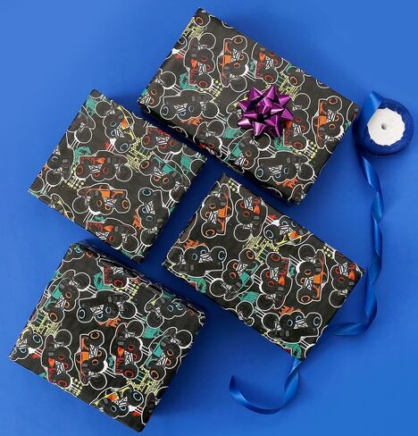 يو كوفر ورق تغليف هدايا عيد ميلاد بتصميم شاحنة مونستر للاطفال الاولاد من 3 قطع، ورق تغليف هدايا سيارة سباق سوداء كبيرة للرجال لحفلات استقبال المولود والعطلات مع خط مقطوع، ورق تغليف هدايا مسطح مطوي in Kuwait