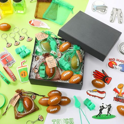 158 قطعة من هدايا عيد ميلاد كرة القدم، هدايا الحفلات مع سلاسل مفاتيح صغيرة لكرة القدم، أساور معصم من السيليكون، صفارات، ملصقات، حقائب أورجانزا، علامات شكر لمستلزمات حفلات كرة القدم، مكافآت الفصل الدراسي (كرة القدم) in Kuwait