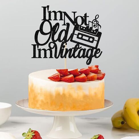 زينة كعكة بعبارة «I'm not Old I'm Vintage Birthday»، زينة كعكة عيد ميلاد سعيد، لوازم حفلات عيد الميلاد الاربعين والخمسين والستين والسبعين والثمانين، لون اسود لامع in Kuwait