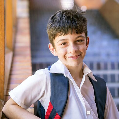 Jawflew Mixed Sewing Buttons 160PCS 4 Holes Buttons 5 Sizes Resin Button with Separate Compartment Storage Box, Suit for Sewing, Craft Projects and Holiday Decoration (Pack of 160) in Kuwait