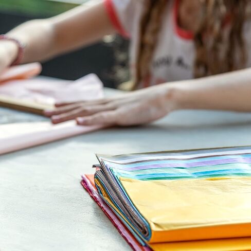 MAHITOI 100 Pieces of Premium Quality Tissue Paper 20 x 26 inches, Assorted Solid Colors Value Pack, for découpage, Packing, Party Decorations, Gift Wrapping, Christmas Projects in Kuwait