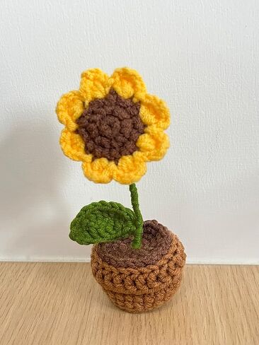 طقم كروشيه للمبتدئين، قطعتان من نباتات عباد الشمس، مجموعة كروشيه كاملة للبالغين والأطفال مع فيديو تعليمي خطوة بخطوة، غزل، خطاف وإكسسوارات in Kuwait