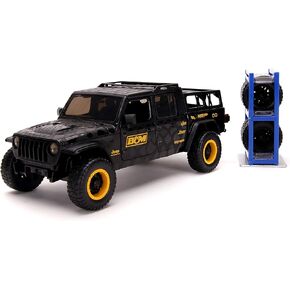 Jada Toys Just Trucks 1:24 2020 Jeep Gladiator Die-cast Car Tan مع رف الإطارات، ألعاب للأطفال والكبار (32711)