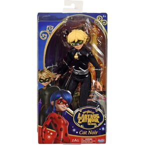 BANDAI Miraculous Ladybug & Cat Noir The Movie Fashion Doll | 26cm Marinette Ladybug Doll with Yoyo Accessory | Miraculous Dolls from The Movie Make Great Toys for Girls and Boys