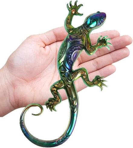 قوالب راتنج ايبوكسي على شكل سحلية مع قطارتين، اشكال سحلية واقعية ثلاثية الابعاد من السيليكون لراتنج الايبوكسي وسطح المكتب والخزائن وديكور يدوي الصنع والصابون والشوكولاتة والحلوى in Kuwait