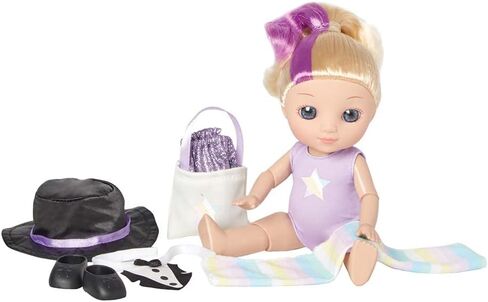 مدام ألكساندر 8 بوصات It's All Me! دمية رقص + سباحة، لون بشرة فاتح/عيون زرقاء/شعر أشقر in Kuwait