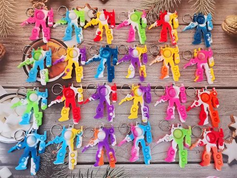 سلسلة مفاتيح صغيرة بوب فيدجيت (لا تحتوي على بيضة) مكونة من 24 قطعة بتصميم فقاعات للاطفال والاولاد والبنات الصغار مناسبة كهدية الصيف والحفلات in Kuwait