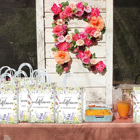 16 قطعة من حقائب هدايا حفلات عيد الميلاد الاول من الزهور البرية، هدايا عيد الميلاد الاول للفتيات والوجبات الخفيفة والحلوى مع مقابض لتزيين حفلات عيد الميلاد الاول للبنات in Kuwait