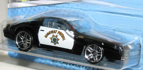 Hot Wheels 1985 Chevrolet Camaro Vehicle 1:64 Scale Car, Gift for Collectors & Kids Ages 3 Years Old & Up in Saudi Arabia