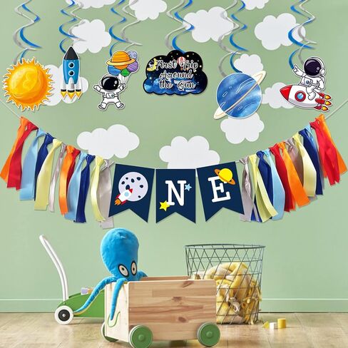 ديكورات عيد ميلاد من فيرست تريب اراوند ذا صن لتزيين اعياد الميلاد لمدة عام واحد، ديكورات عيد ميلاد الرحلة الاولى حول الشمس، لوازم حفلات اعياد الميلاد in Kuwait