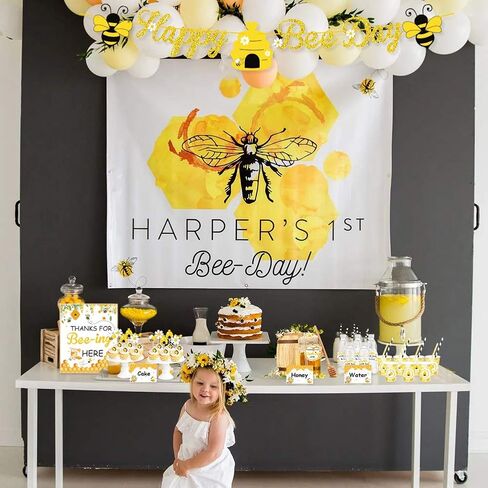 يوتوب مجموعة ديكورات حفلات النحلة، لافتة هابي بي داي للحلوى وهدايا طاولة الطعام والخيام وملصقات الاكواب وبطاقات هدايا مع خيط لحفلات عيد الميلاد بتصميم نحلة العسل، ديكور حفلات عيد الميلاد in Kuwait