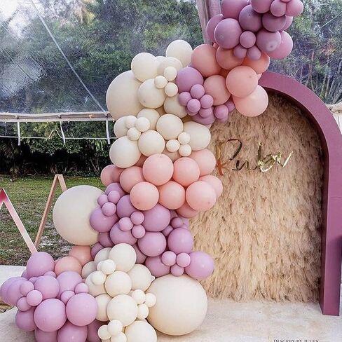 Black and Gold Balloon Garland Arch Kit Black White Metallic Gold Confetti Balloons for Graduation Birthday Party New Year Engagement Wedding Party Decorations in Kuwait