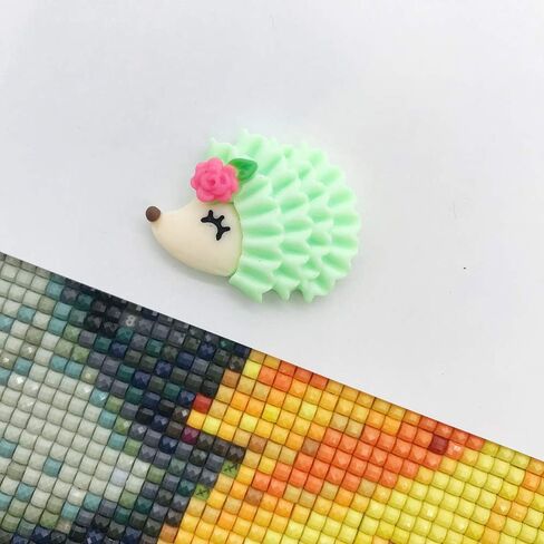 Diamond Painting Cover Minder 5PCS Hedgehog Magnet Cover Minders for Painting with Diamonds Paper Cover, for Adults Art Craft in Kuwait